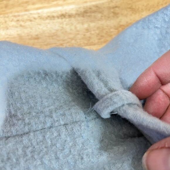 Sanyo Light Blue Double Breasted Wool and Cashmere Blend Pea Coat Women's Size 4 - Picture 12 of 13